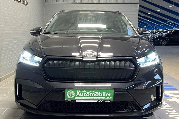 Sort Skoda Enyaq fra 2025