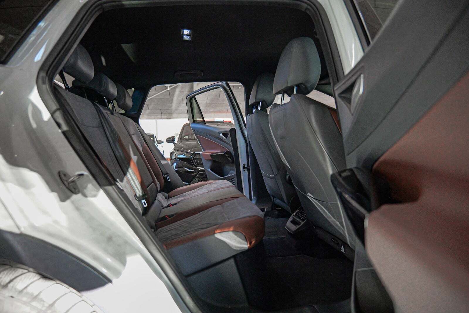 VW ID.4 77 1ST Pro Performance