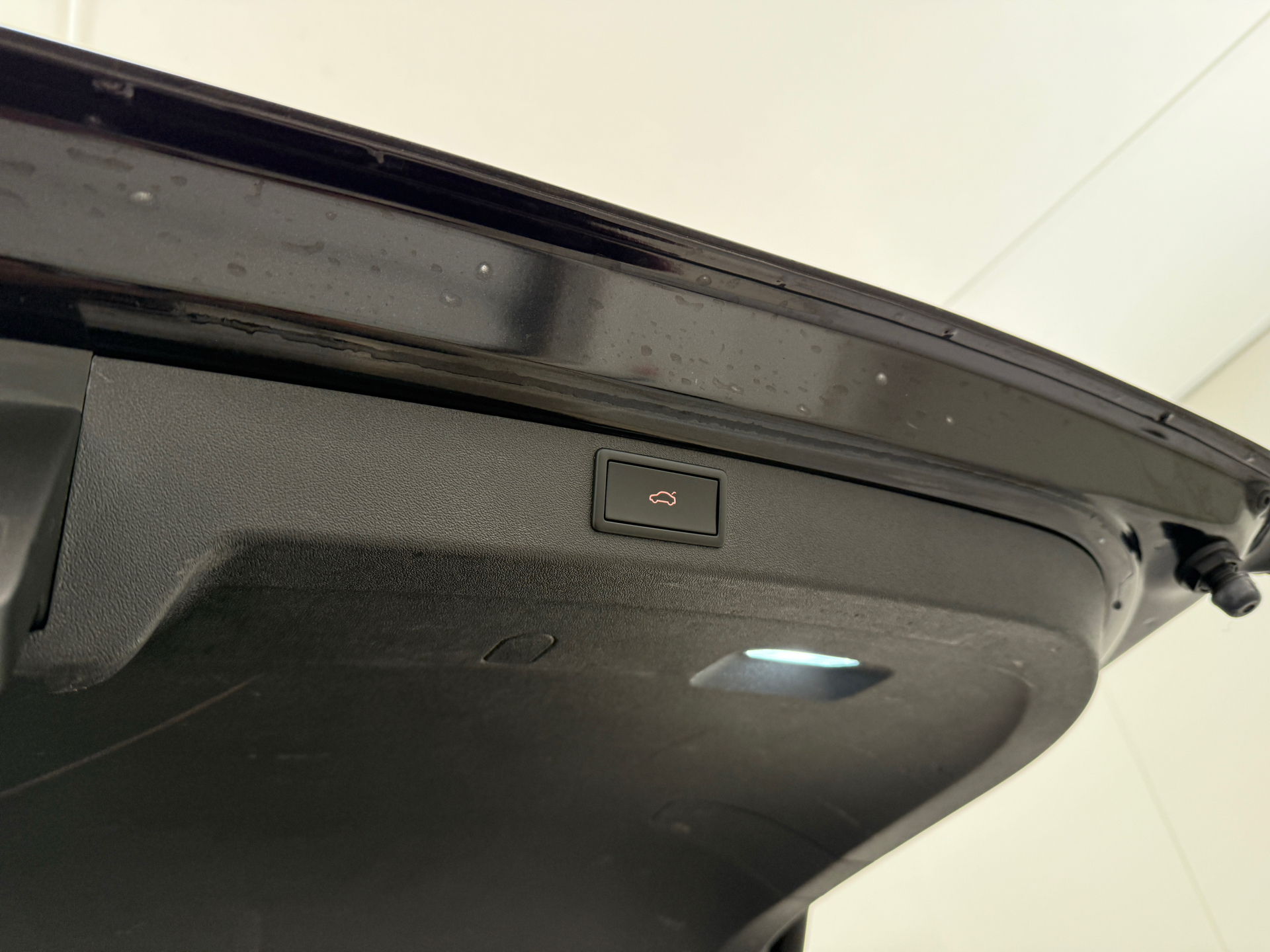 Sort Skoda Enyaq fra 2022