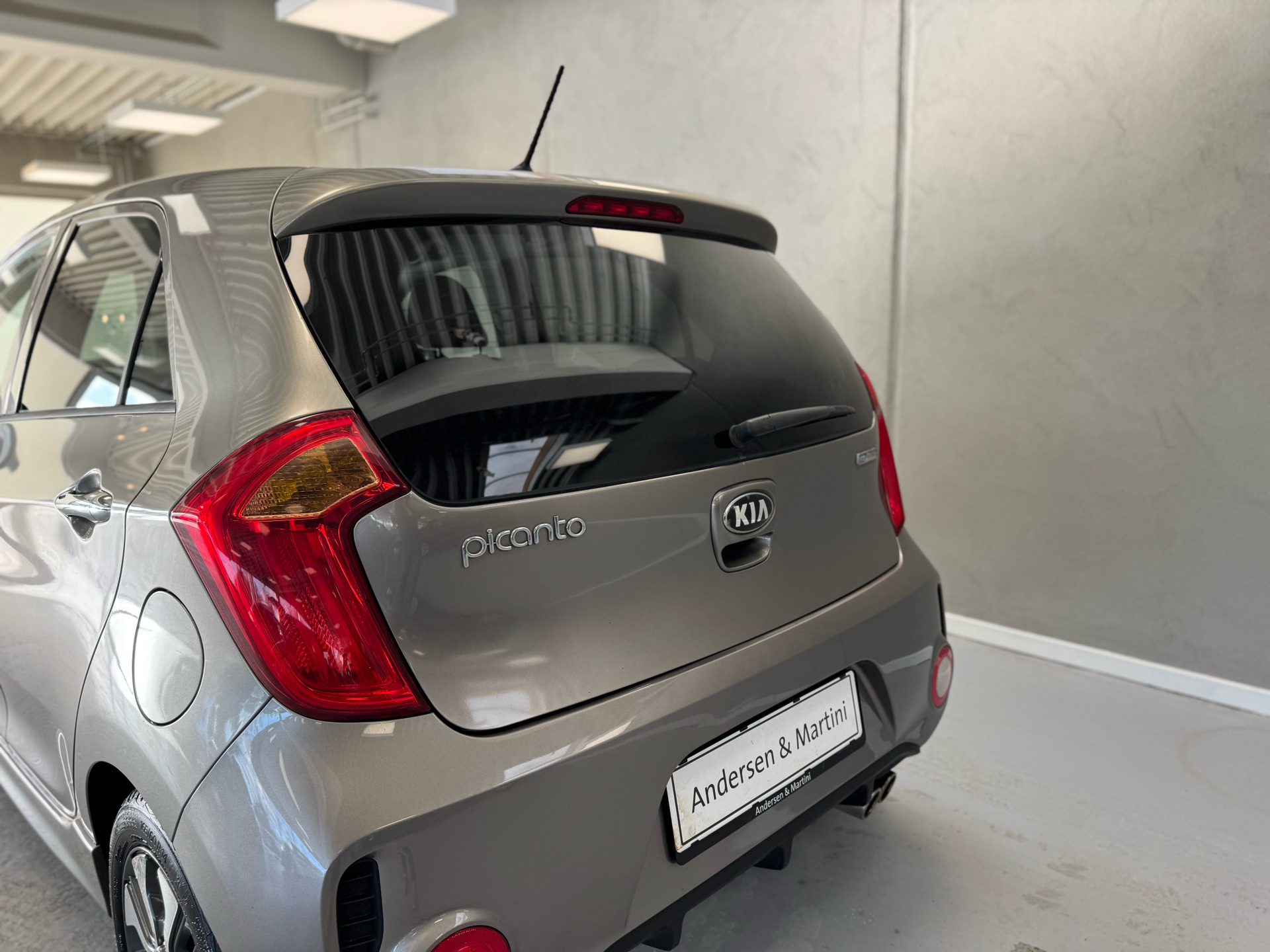 Kia Picanto 1,0 MPI Limited Sport 66HK 5d