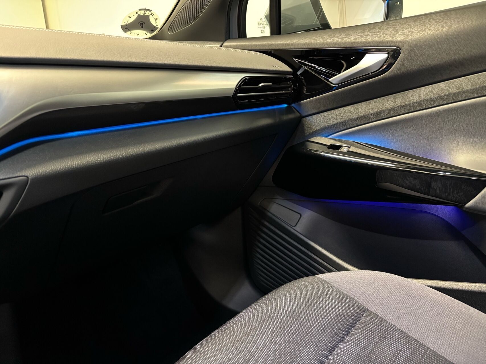 Grå VW ID.5 fra 2023