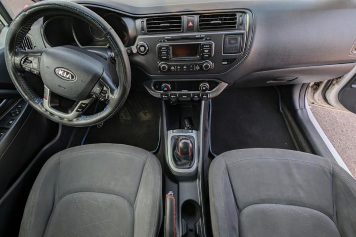 undefined Kia Rio fra 2011