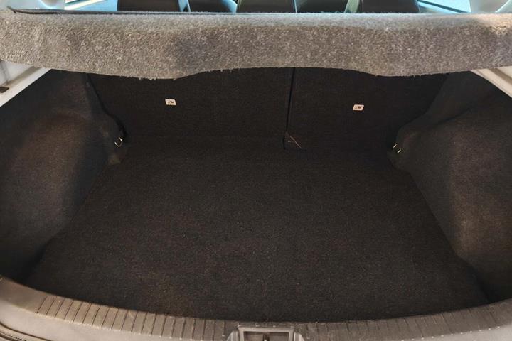 Hvid Nissan Qashqai fra 2010