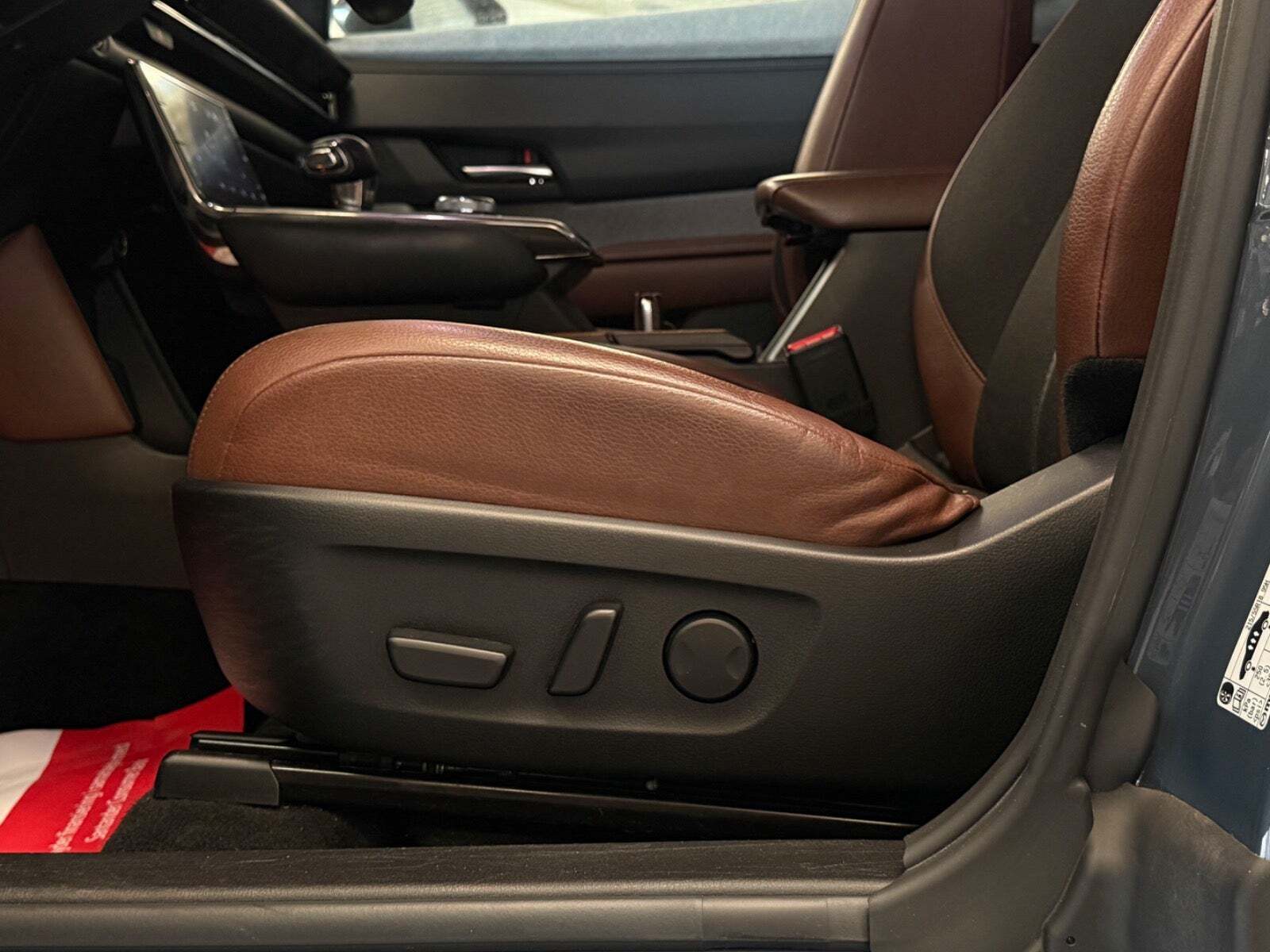 Grå Mazda MX-30 fra 2021