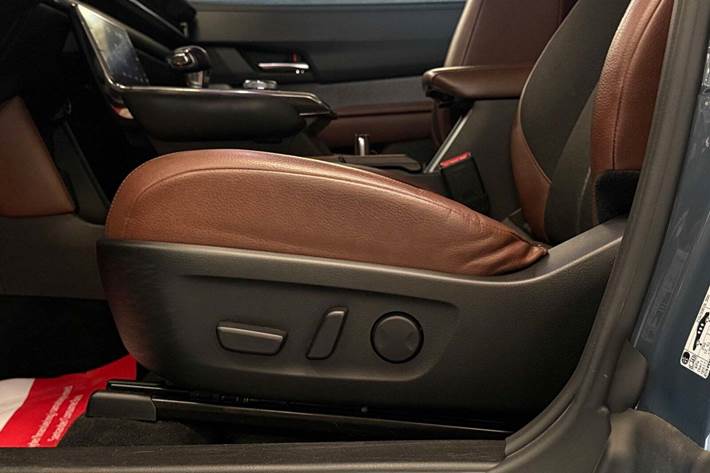 Grå Mazda MX-30 fra 2021