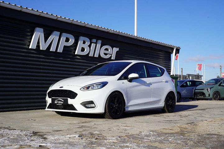 Hvid Ford Fiesta fra 2019