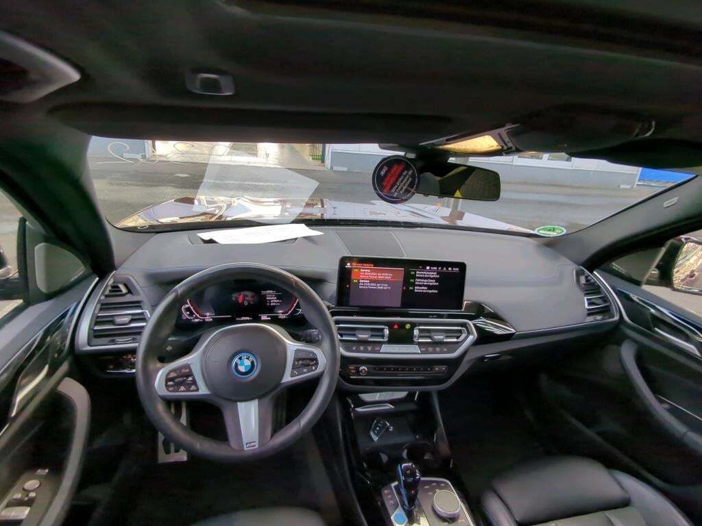 BMW iX3 Charged Plus M-Sport