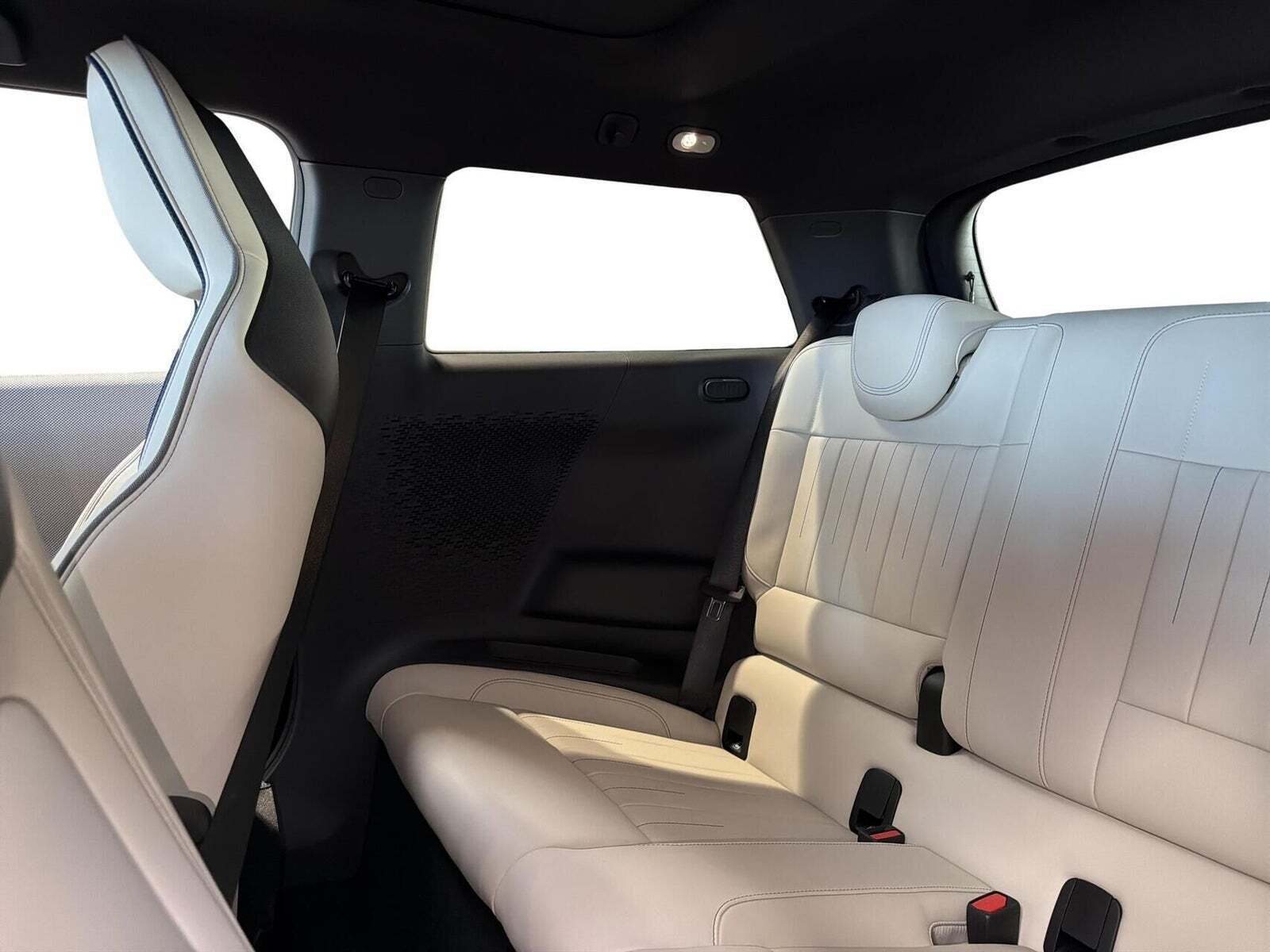 Mini Cooper SE Favoured Trim M