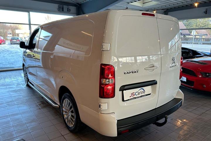 Hvid Peugeot Expert fra 2024
