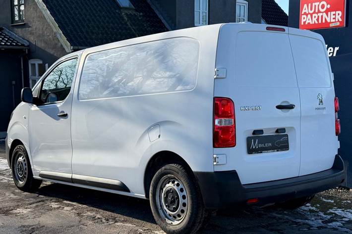 Hvid Peugeot Expert fra 2017