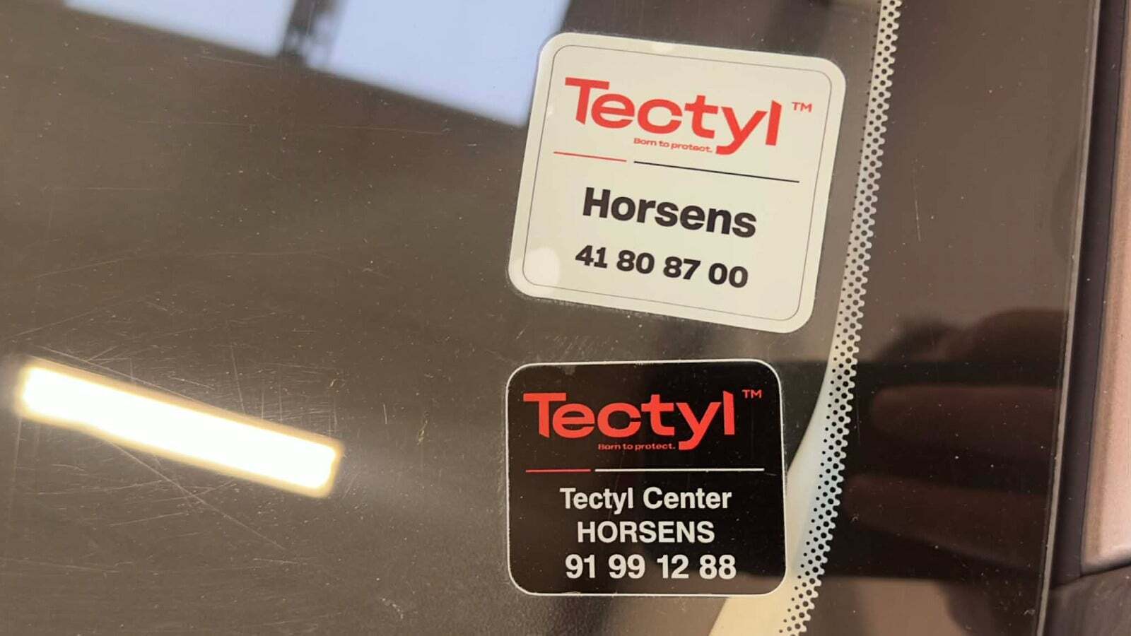 Grå Peugeot 208 fra 2015