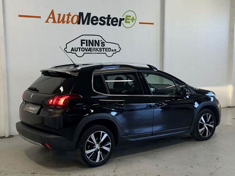 Peugeot 2008 1,2 e-THP 130 Allure Sky