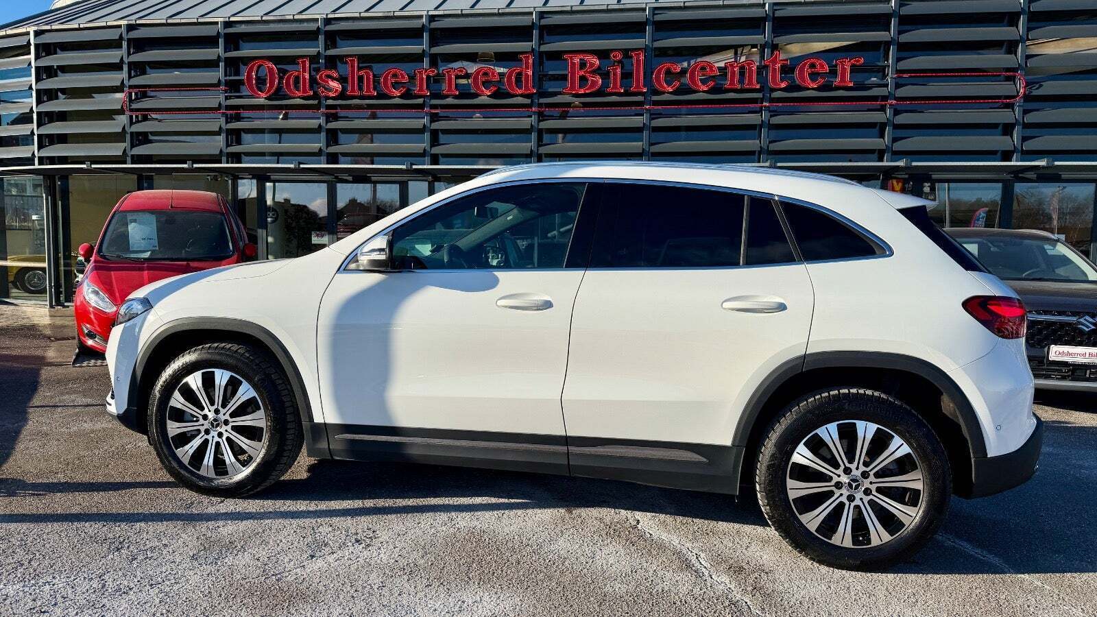 Mercedes EQA300 Progressive 4Matic