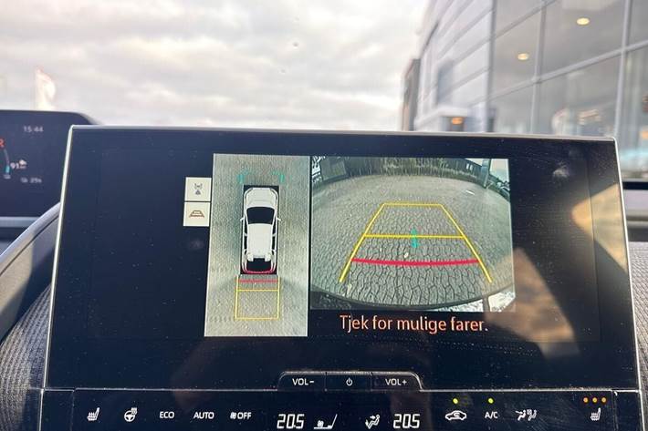 Sort Toyota BZ4X fra 2024