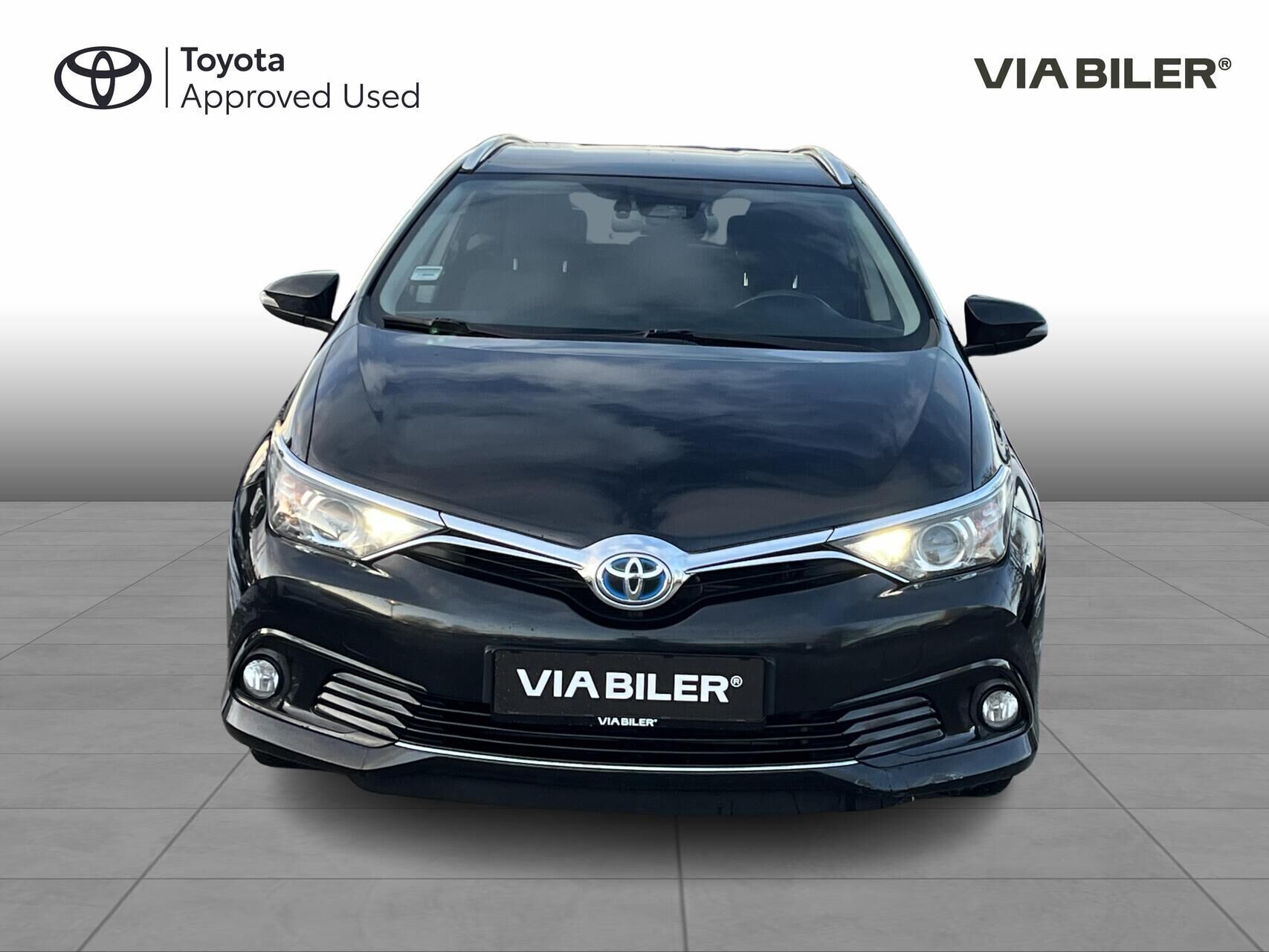 Toyota Auris 1,8 Touring Sports Hybrid H2 Comfort 136HK Stc Aut.