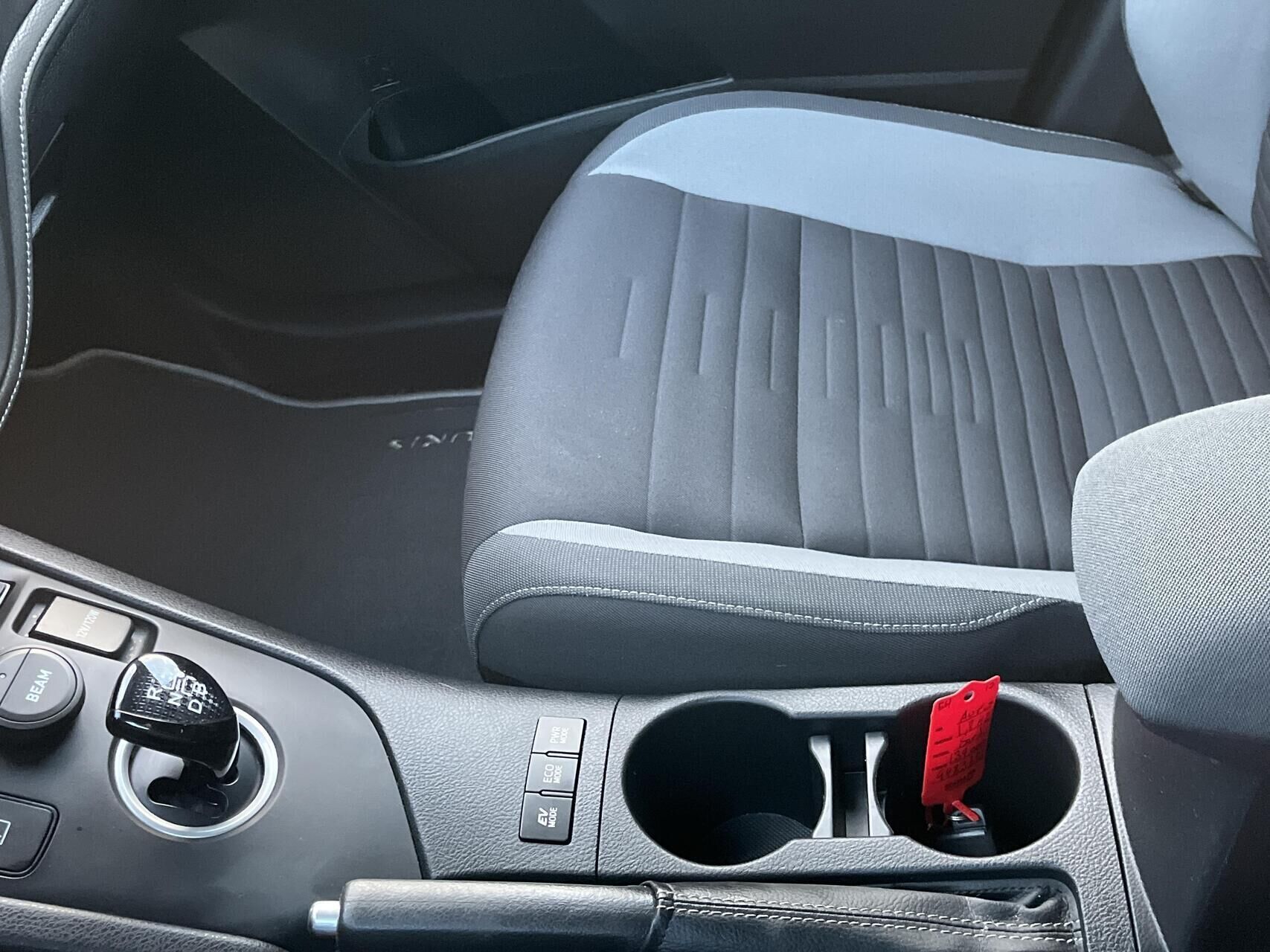 Sort Toyota Auris fra 2017