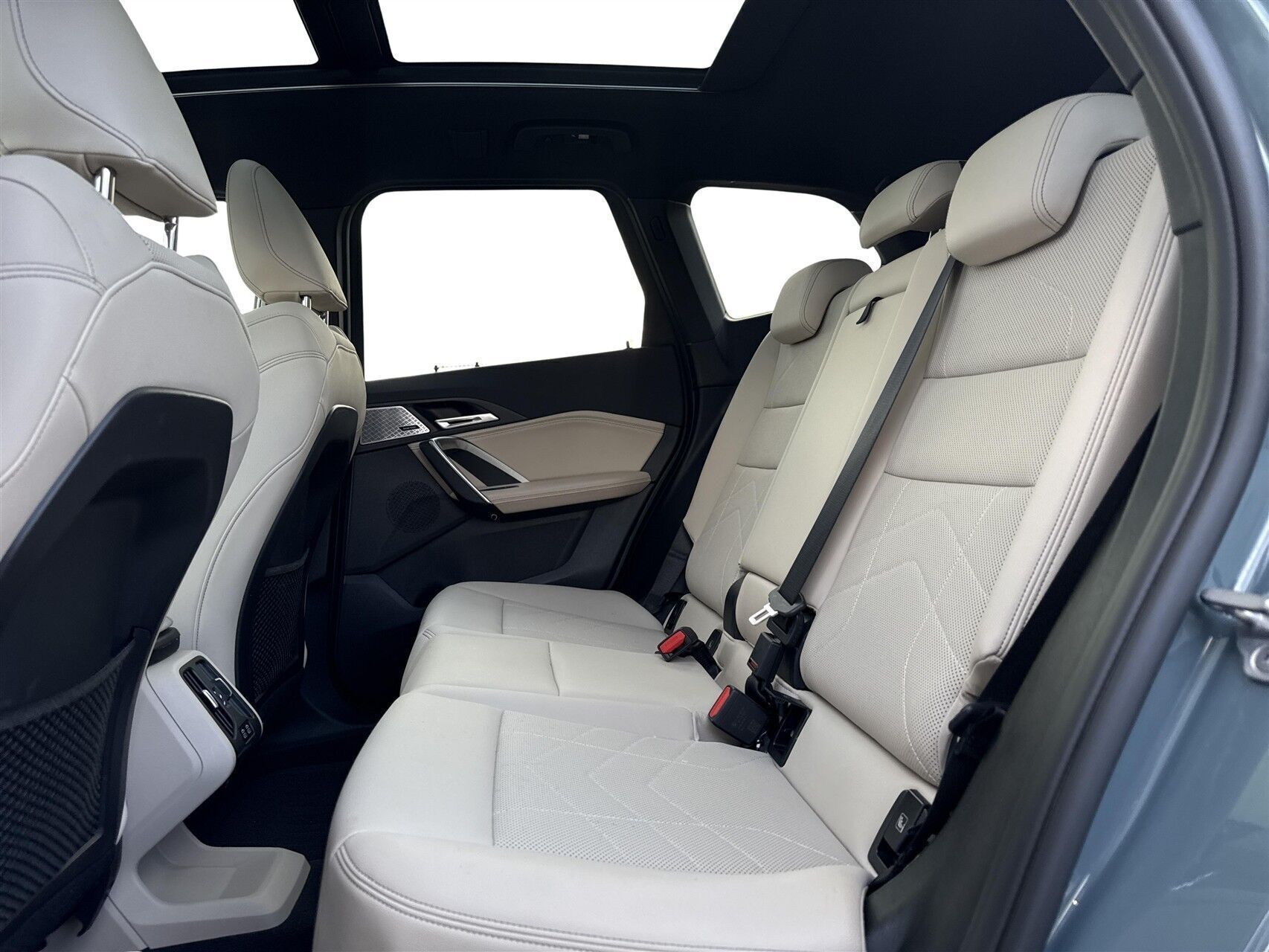 BMW iX1 xDrive30 EL xLine 4x4 313HK 5d Aut.