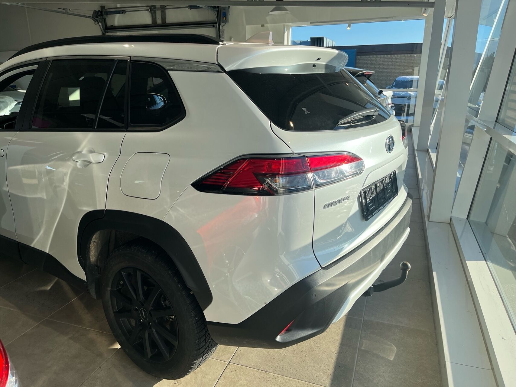 Toyota Corolla Cross 2,0 Hybrid Style Comfort E-CVT 197HK 5d Aut.