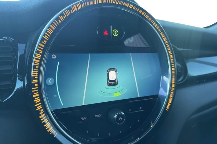 Grøn Mini Cooper fra 2022