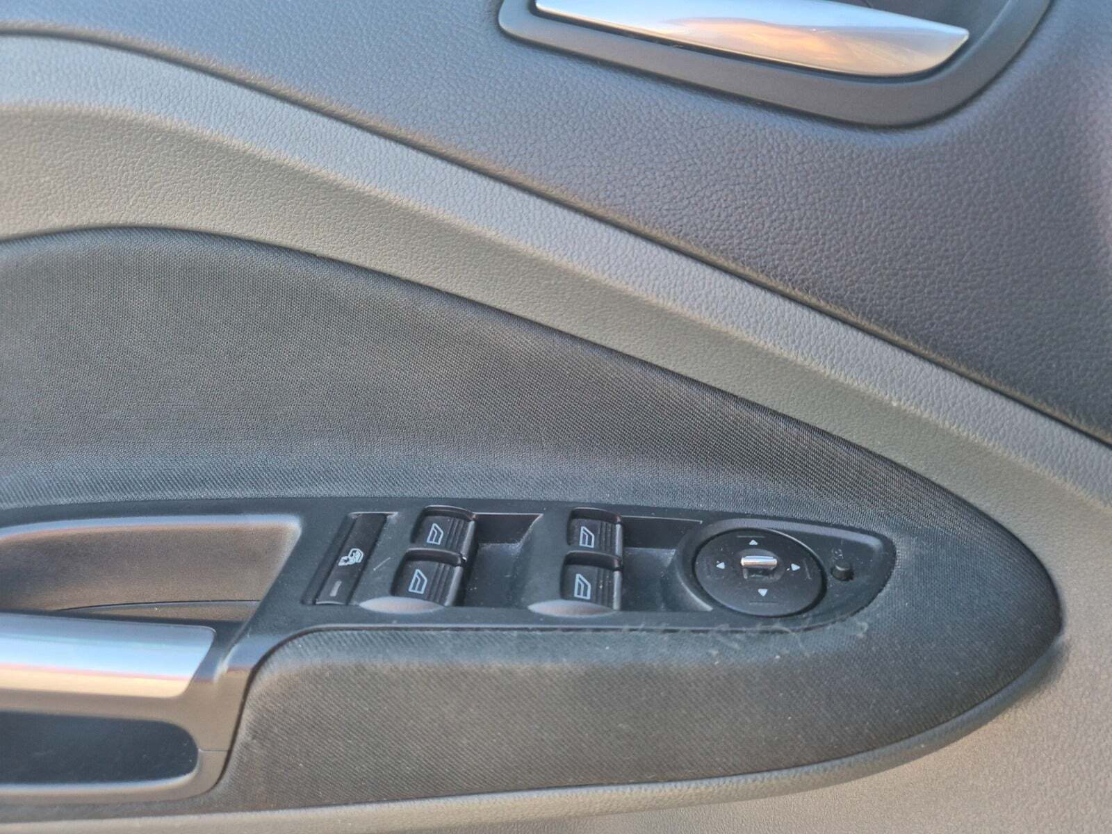 Sort Ford C-MAX fra 2011