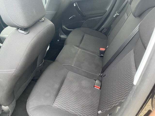 undefined Peugeot 208 fra 2017