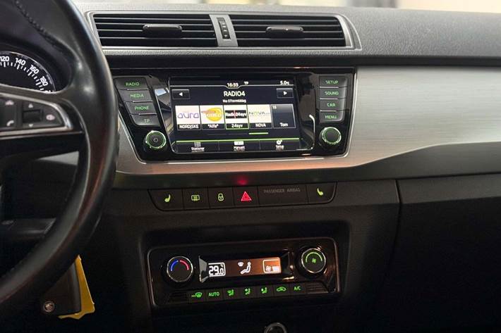 Hvid Skoda Fabia fra 2017