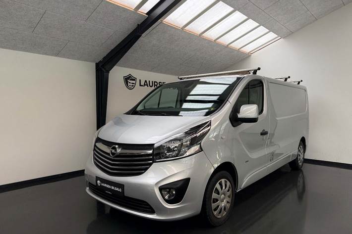 undefined Opel Vivaro fra 2016