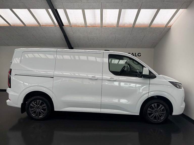 Ford E-Transit Custom 320S 64 Limited