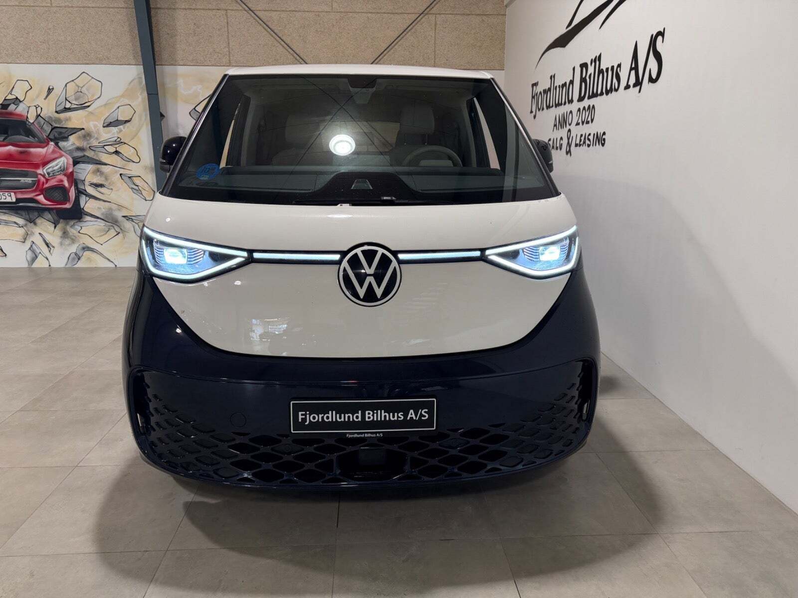 VW ID.Buzz 79 Pro SWB