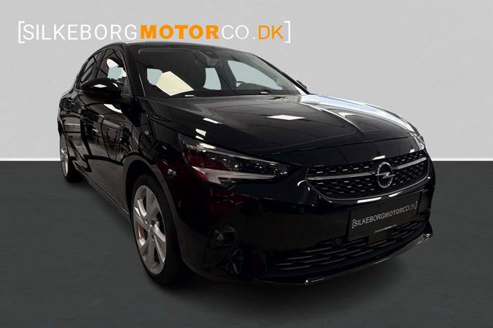 Sort Opel Corsa fra 2020