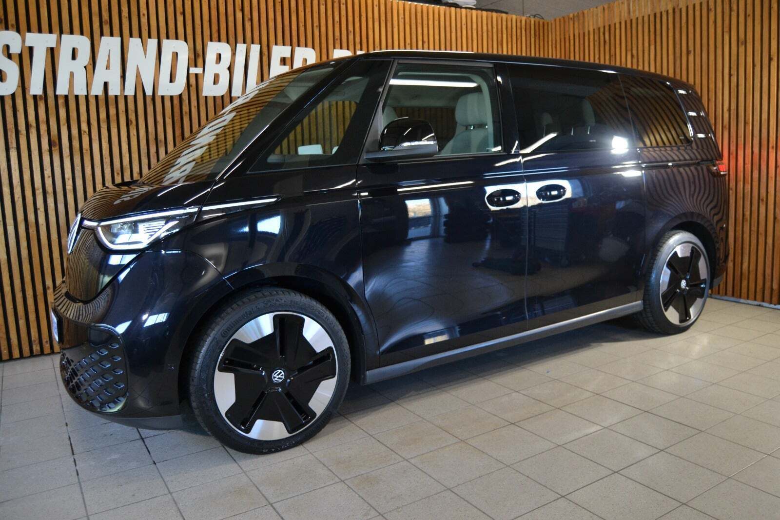 VW ID.Buzz 77 Style SWB