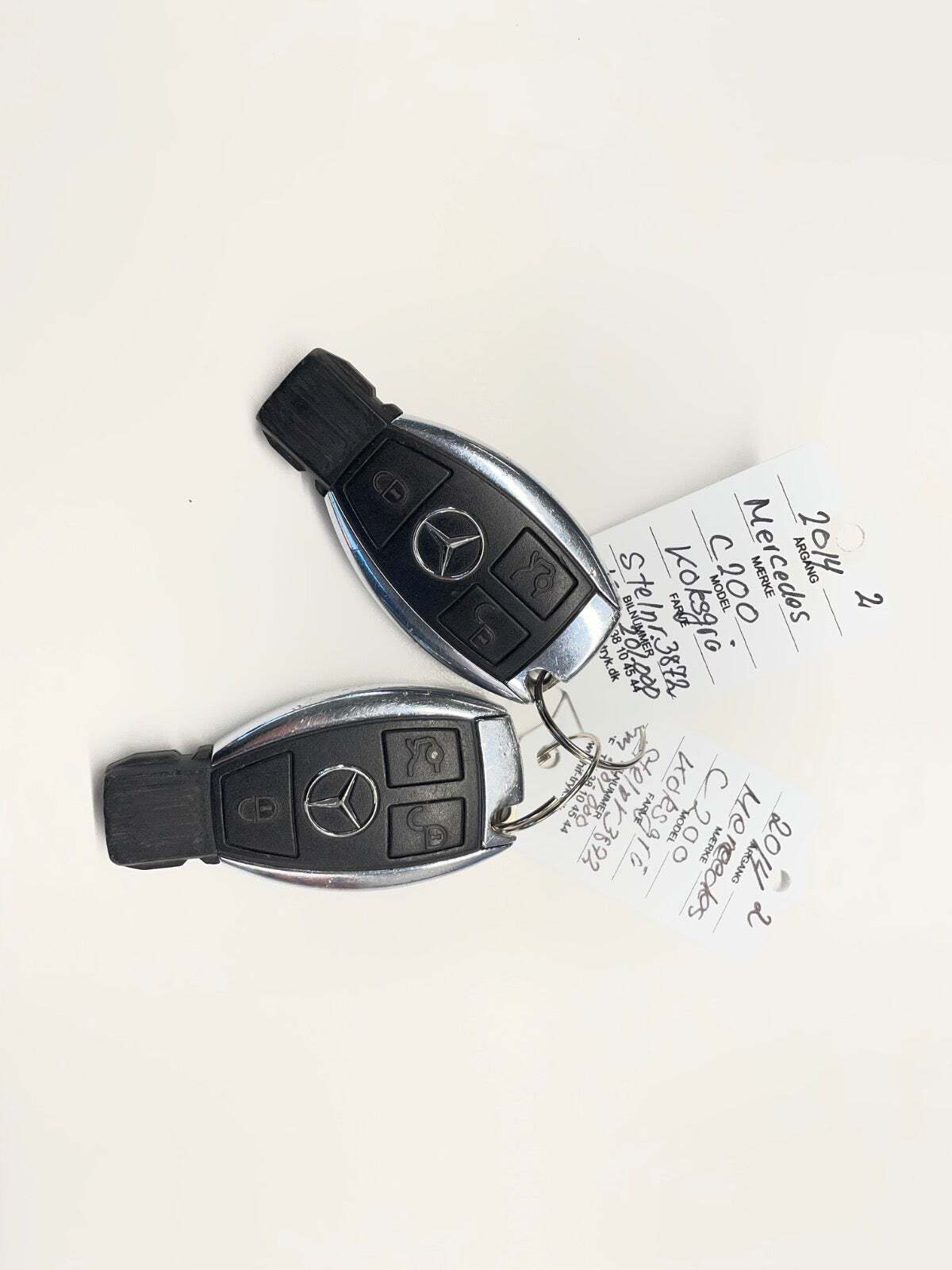 Grå Mercedes C200 fra 2015