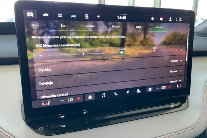 Hvid Skoda Elroq fra 2025