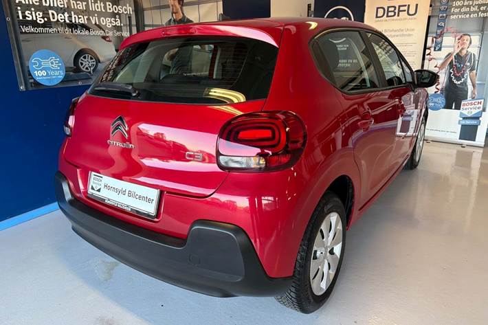 Rød Citroën C3 fra 2018