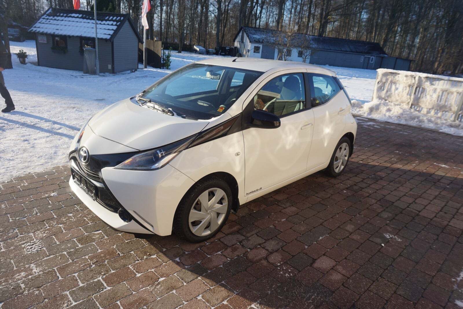 Toyota Aygo 1,0 VVT-i x-cite