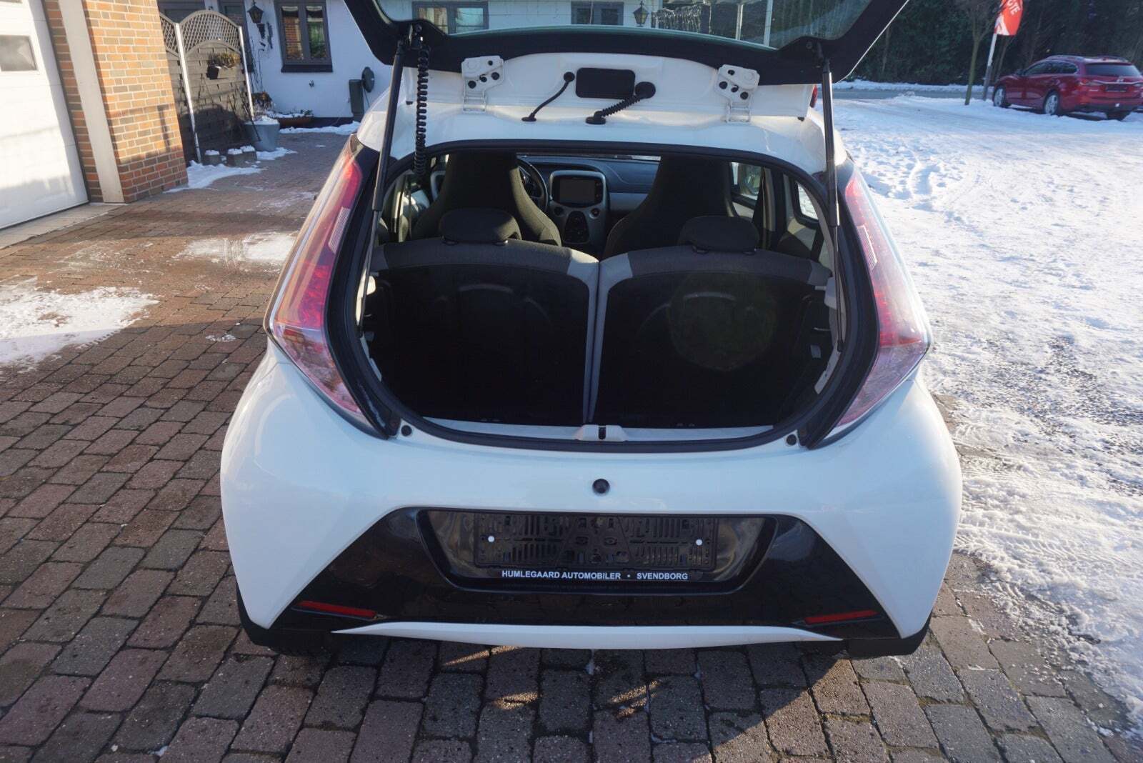 Toyota Aygo 1,0 VVT-i x-cite
