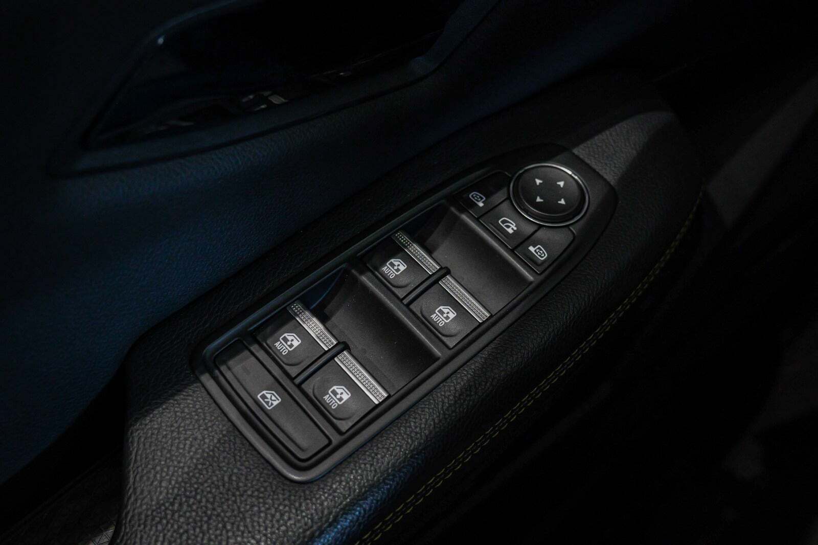 Blå Renault Megane E-Tech fra 2023