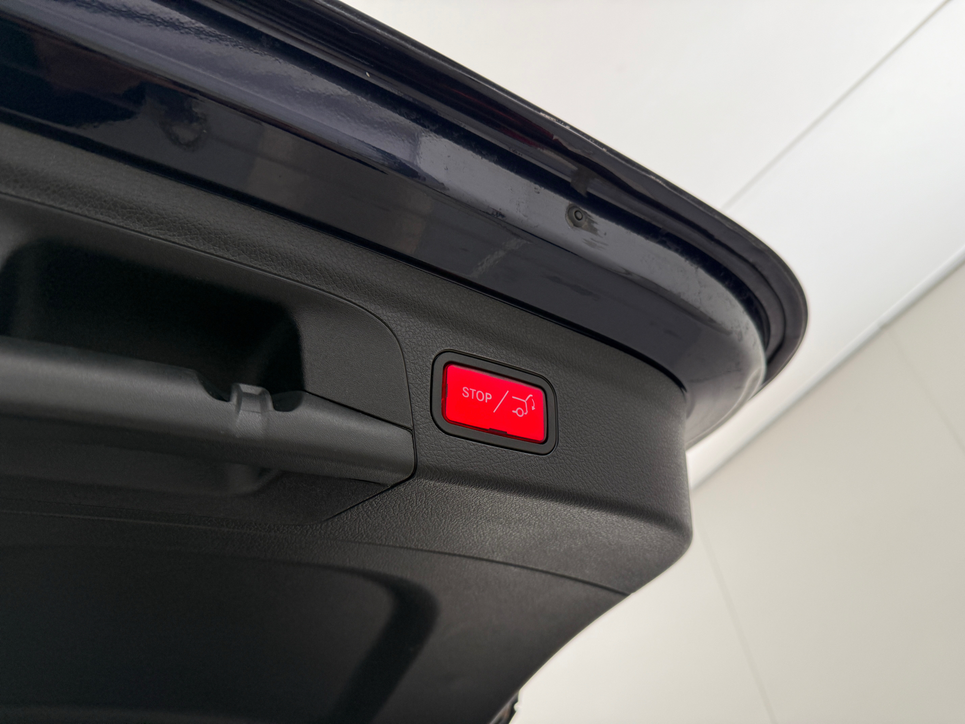 Blå Mercedes GLE350 de fra 2021