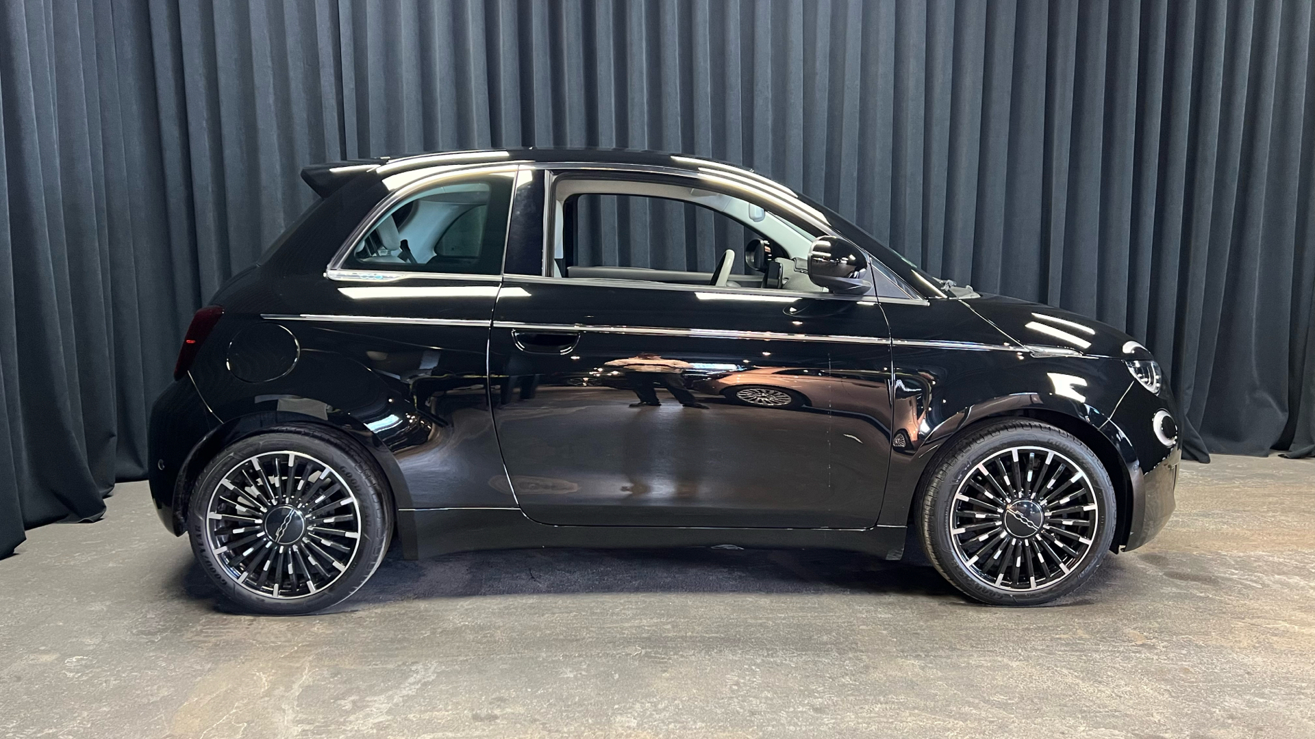 Fiat 500e EL La Prima By Bocelli 118HK 3d Aut.