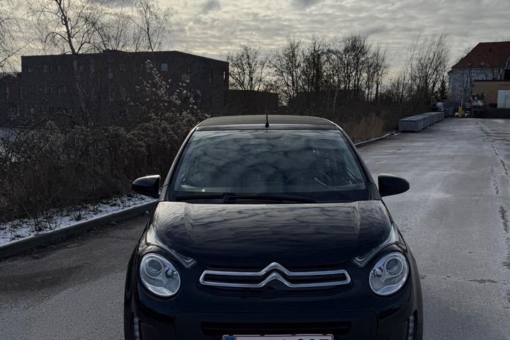 Sort Citroën C1 fra 2016