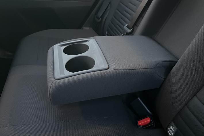 Hvid Toyota Auris fra 2016