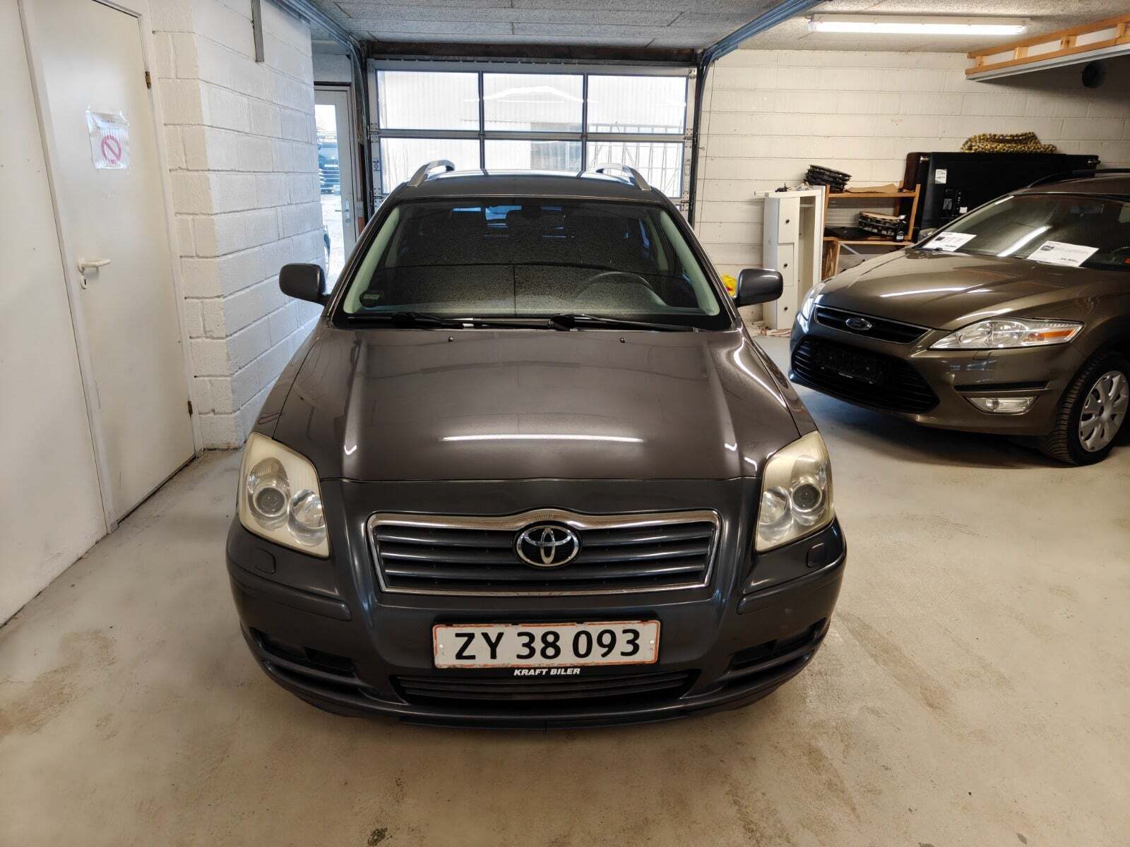 Toyota Avensis 1,8 VVT-i Sol stc.
