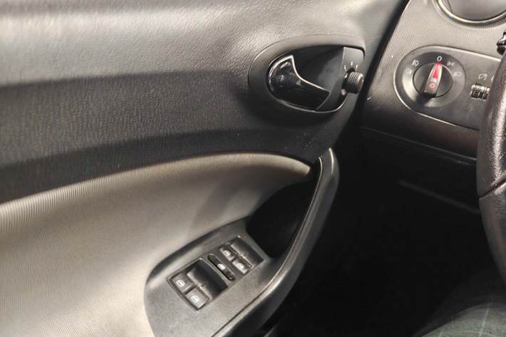 Gul Seat Ibiza fra 2015