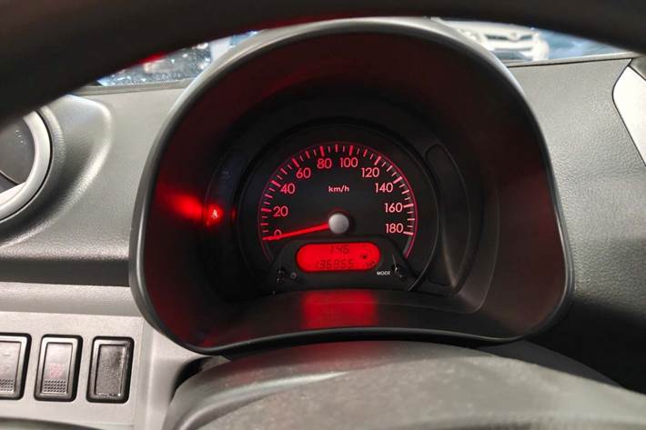 undefined Nissan Pixo fra 2010