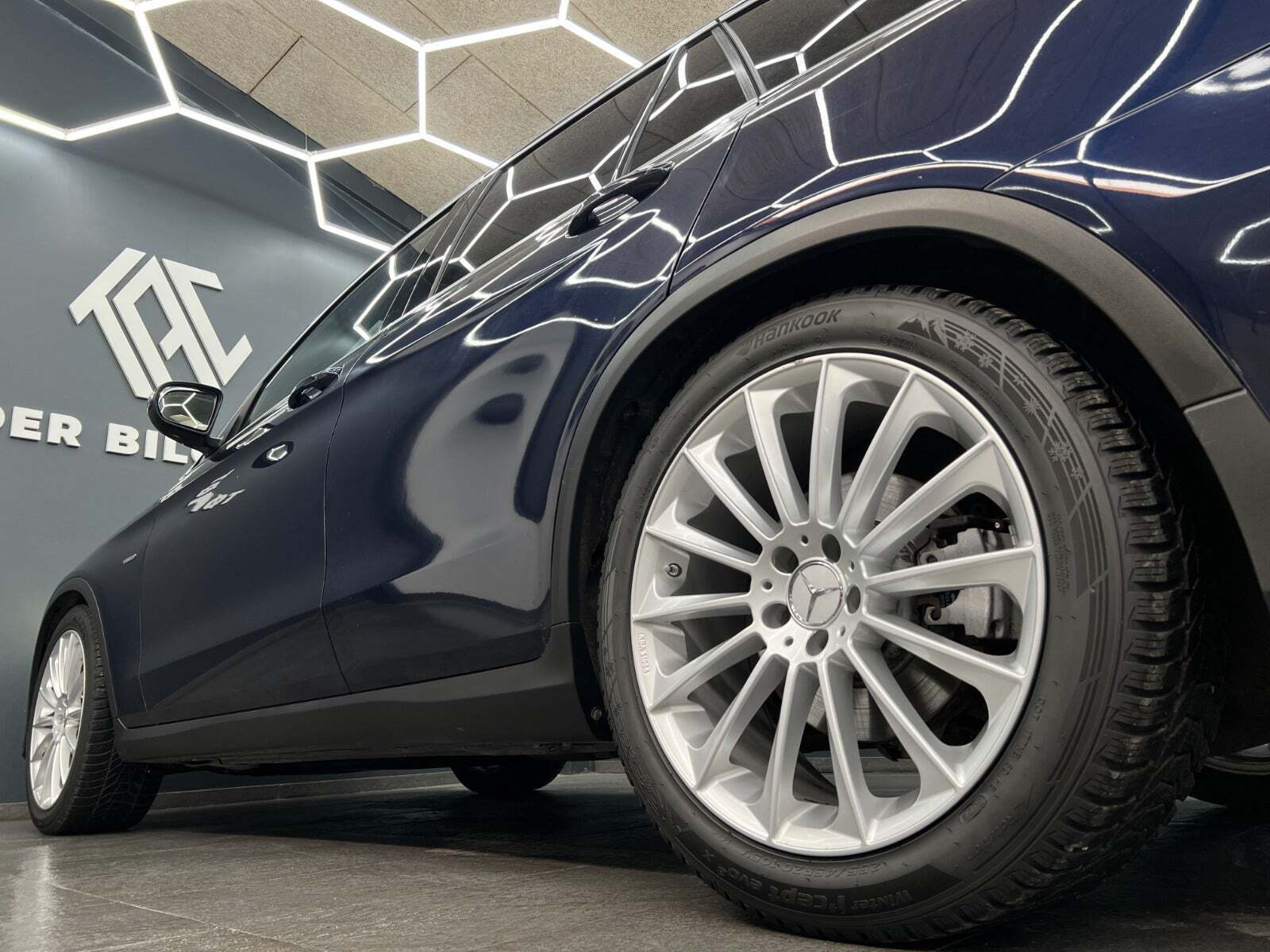 Sort Mercedes GLC250 d fra 2015