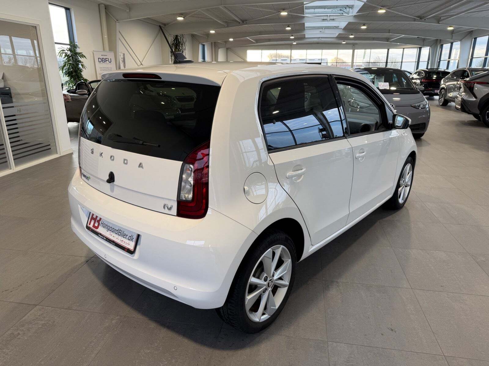 Hvid Skoda Citigo-e fra 2021