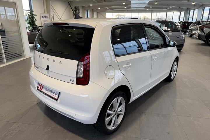Hvid Skoda Citigo-e fra 2021