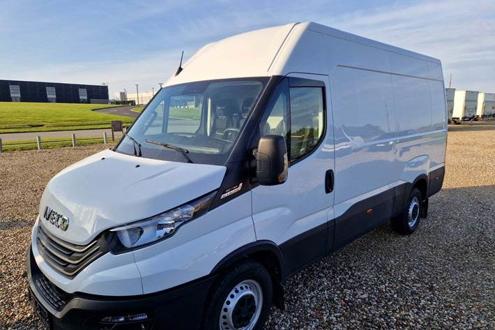 undefined Iveco Daily fra 2021