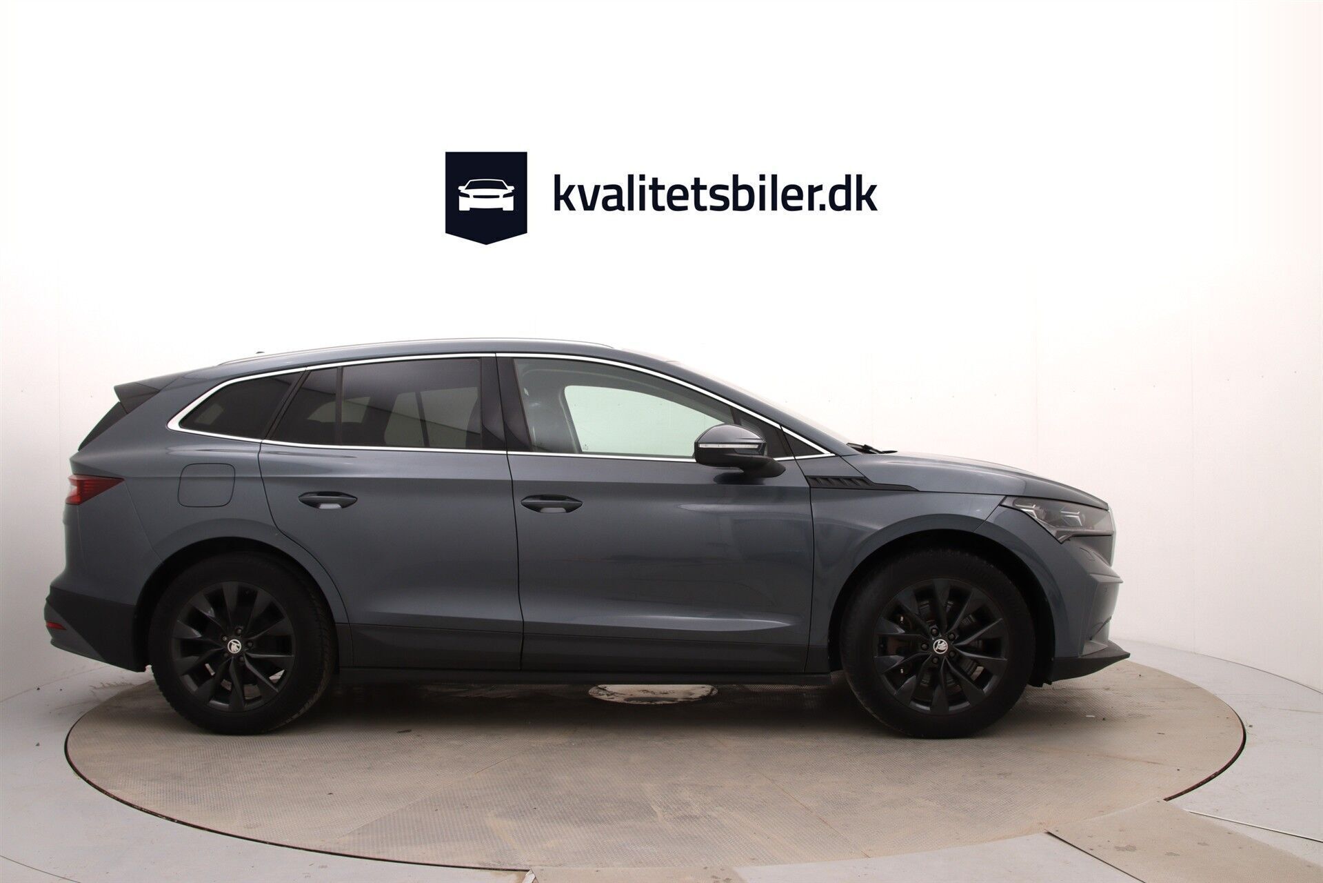 Skoda Enyaq 80 iV Design Selection Suite 204HK 5d Aut.