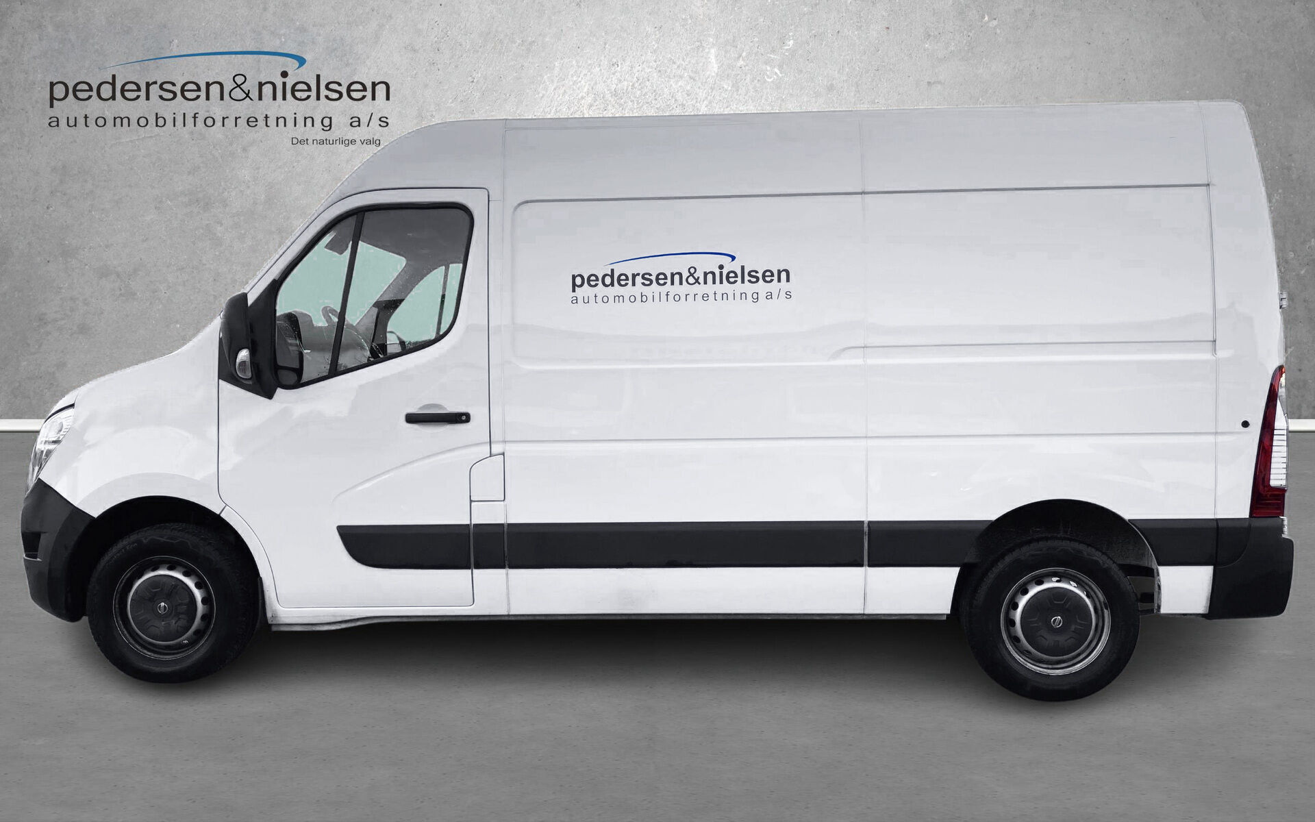 Nissan Interstar 2,3 L2H2 DCi N-Connecta 150HK Van 6g Aut.